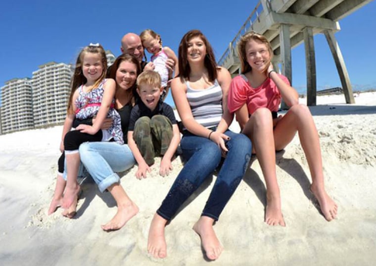 Image: Bella, Jennifer, Marty, Benjamin and Molly Bettelyoun along with Kalyn and Olivia Rubino