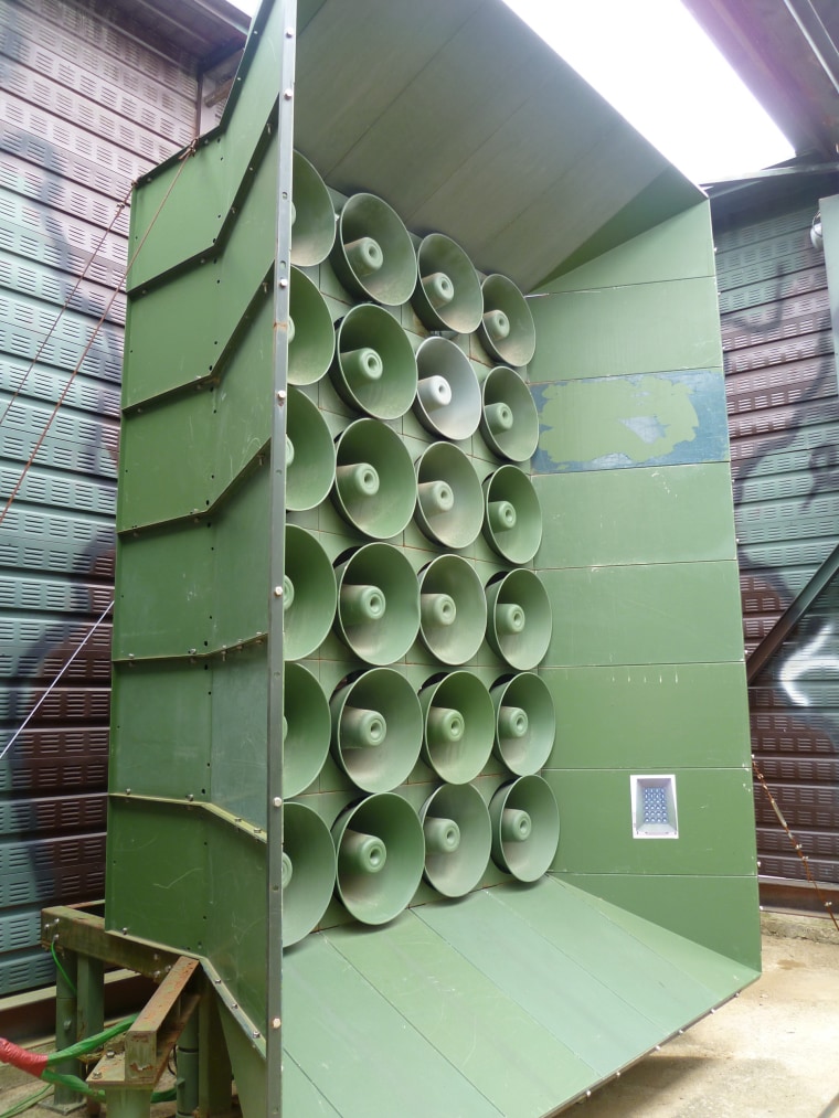 Image: South Korea resumes loudspeaker campaign in western border area