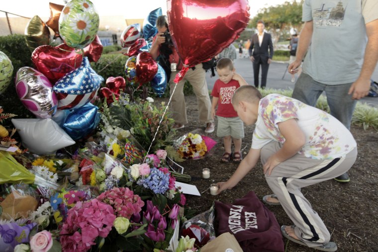 Image: Memorial for slain journalists Alison Park and Adam Ward