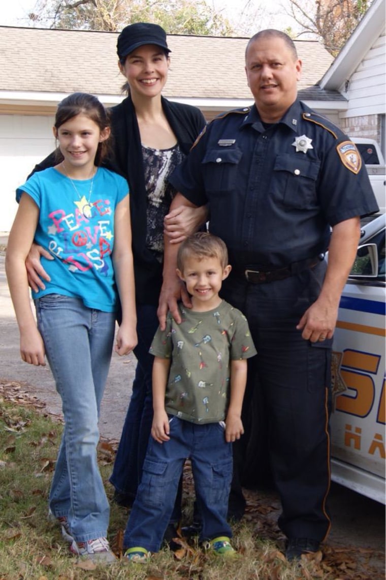 IMAGE: Harris County Sheriff's Deputy Darren H. Goforth and family