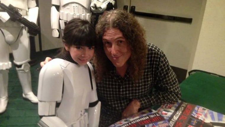 The Star Wars community is rallying around a girl who was being bullied at school for liking Star Wars.