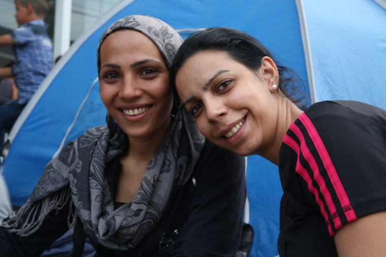 Image: Salma and Nour