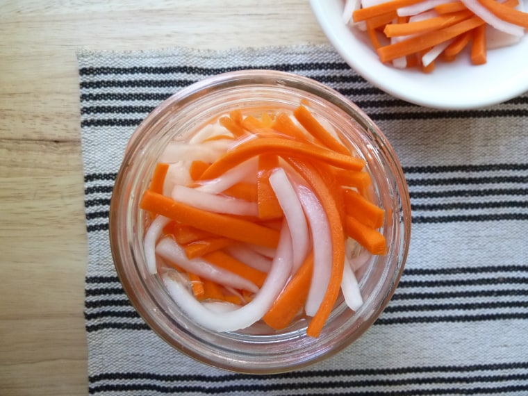 Carrot and daikon pickles (banh mi pickles)