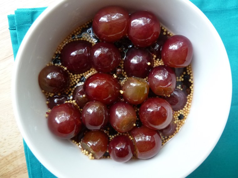 Pickled grapes