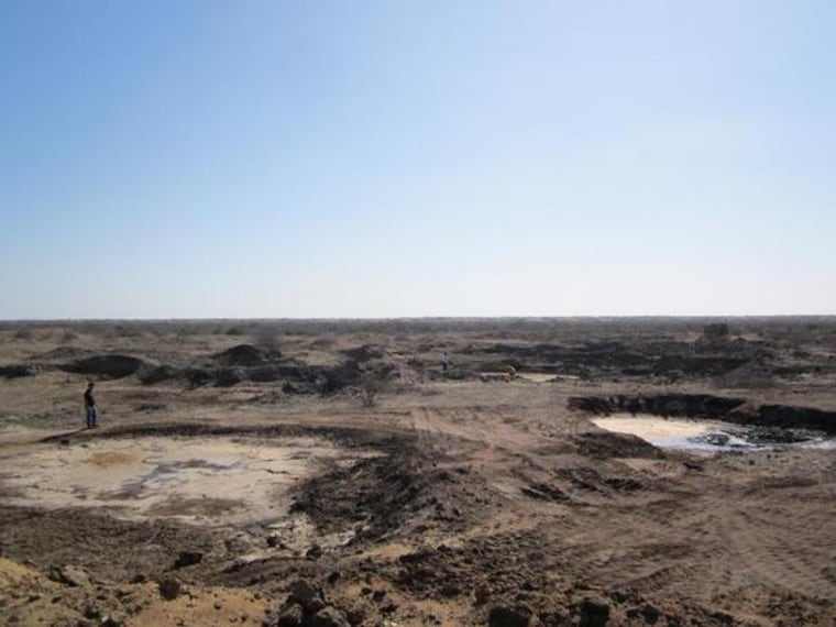 Image: Peru's Talara tar seeps