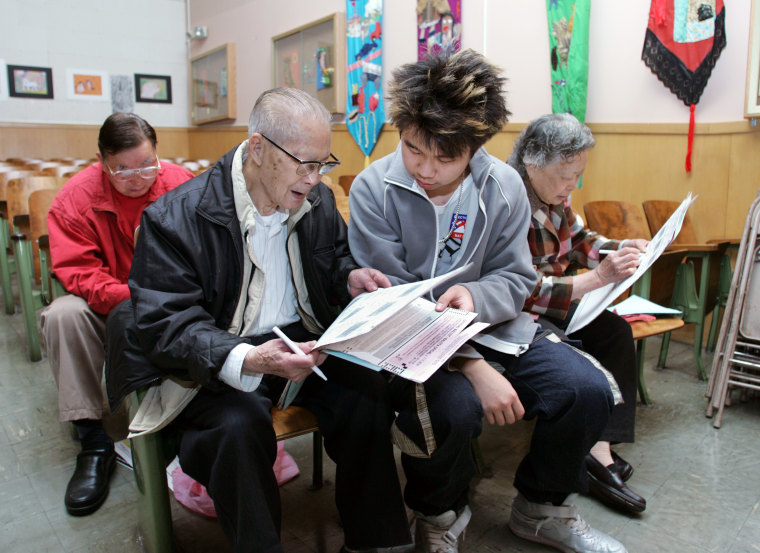 Image: Chinese Americans vote in San Franciscos Chinatown