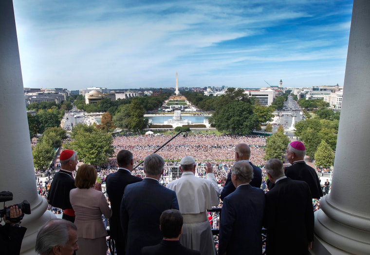 Image: His Holiness Pope Francis is welcomed to the Speakers Balcony at the US Capitol by members of Congress in Washington
