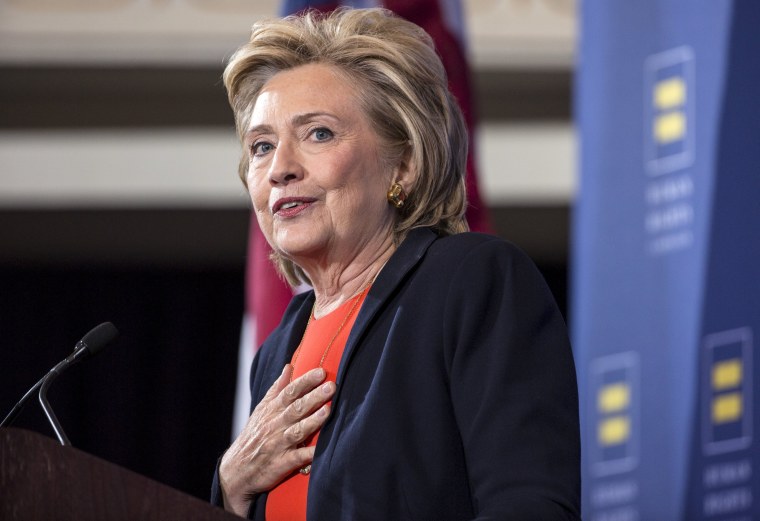 Image: Democratic presidential candidate Clinton speaks to supporters at the Human Rights Campaign in Washington