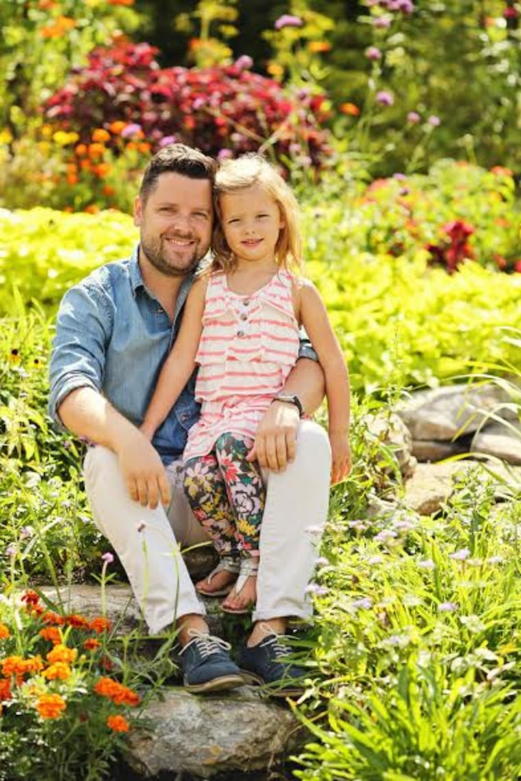 Ben Nunery and his daughter Olivia take adorable new photo.