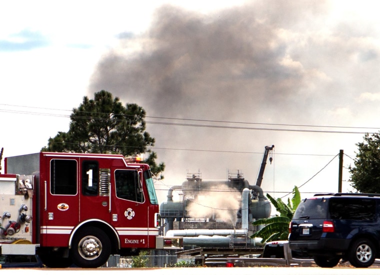 Image: Smoke at scene of Louisiana gas explosion