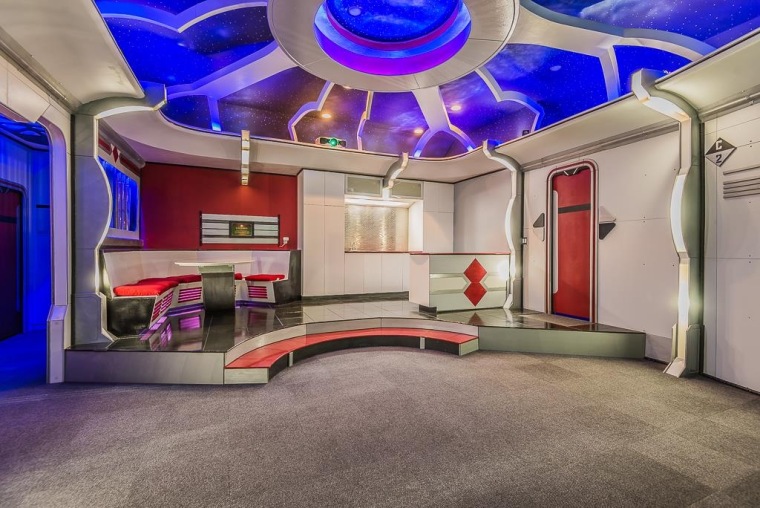 A Houston house that looks like it came straight out of 'Star Trek' is for sale.
