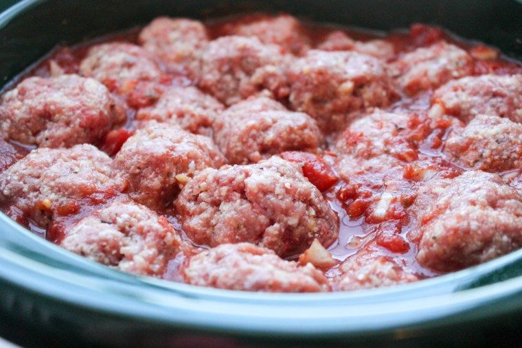 Raw meatballs in the slow-cooker