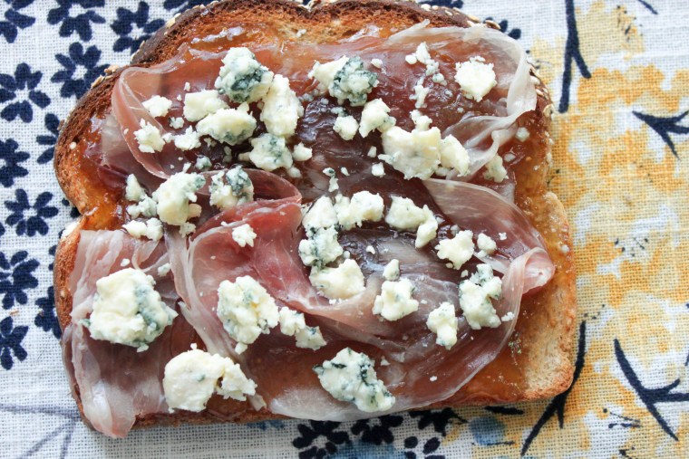 Prosciutto and Fig Toast With Blue Cheese