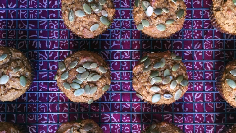 Healthy Pumpkin Spice Muffins