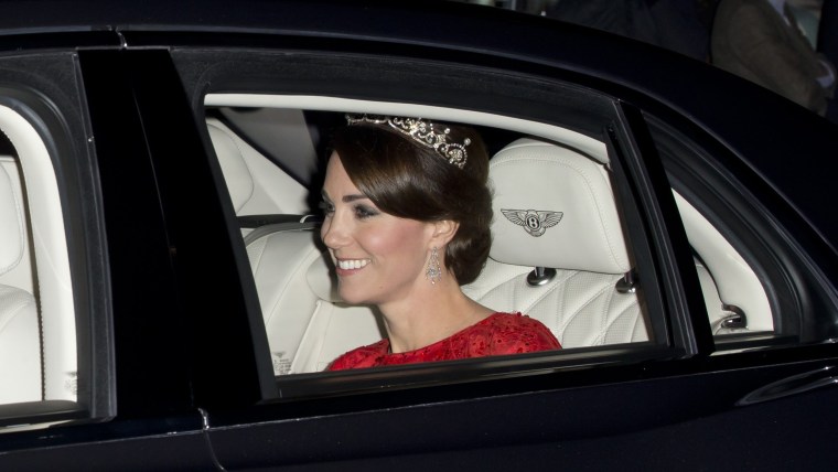 Image: (FILE) Duchess of Cambridge Wears The Queen's Tiara State Visit Of The President Of The People's Republic Of China - Day 2