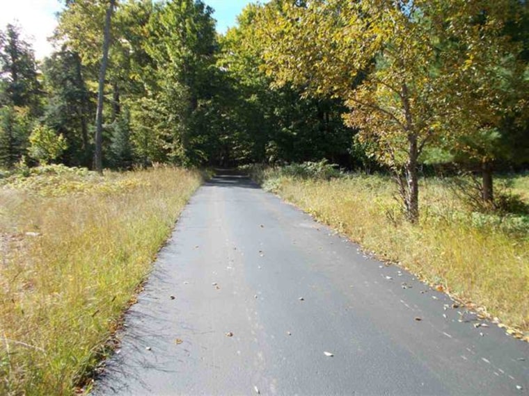 Grand Lake Superior home hits the market