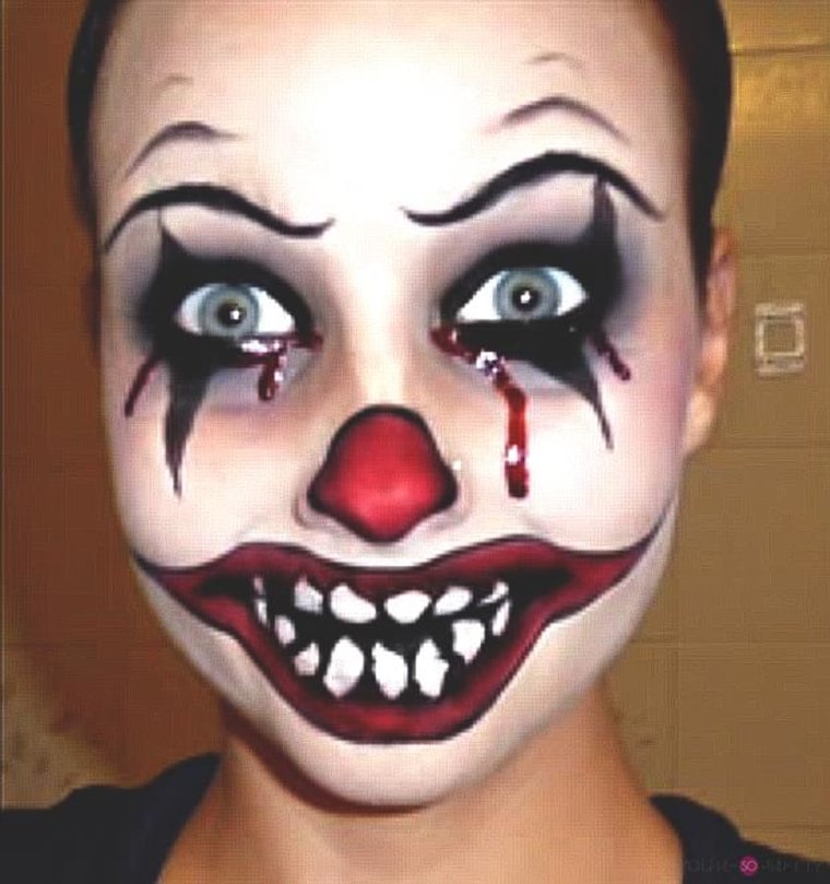 Creepy Clown Face Paint  Halloween Make up Tutorial 