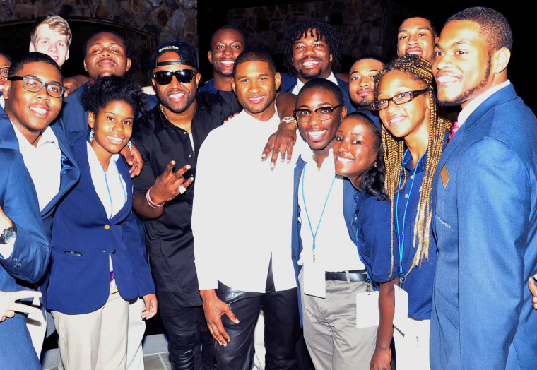 Usher Kicks Off 15th Anniversary Celebration Of Usher's New Look