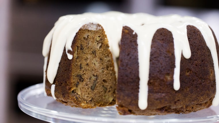 Giada de Laurentiis's recipe for spiced apple walnut cake