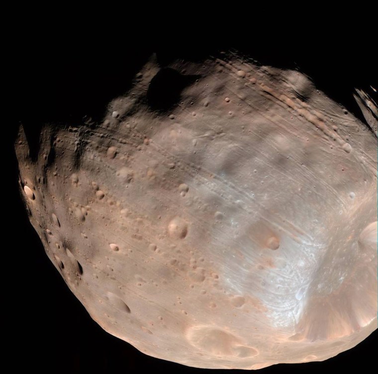 Image: Mars’ moon Phobos