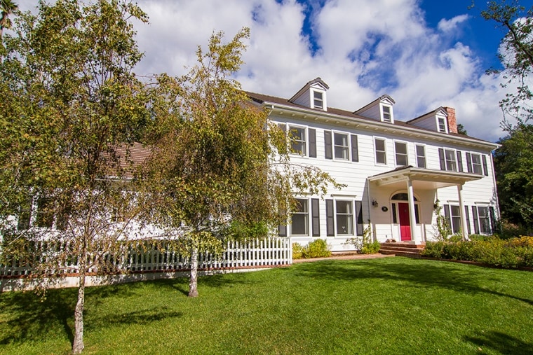 Emily Blunt and John Krasinki's house hits the market.