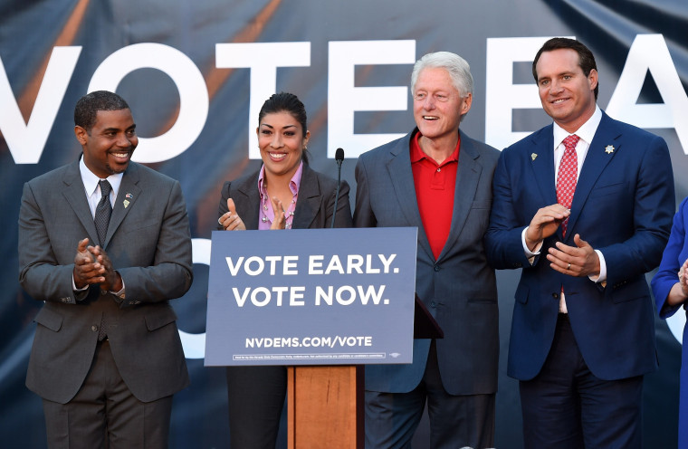 Image: Bill Clinton Campaigns For Nevada Democrats Up For Re-Election