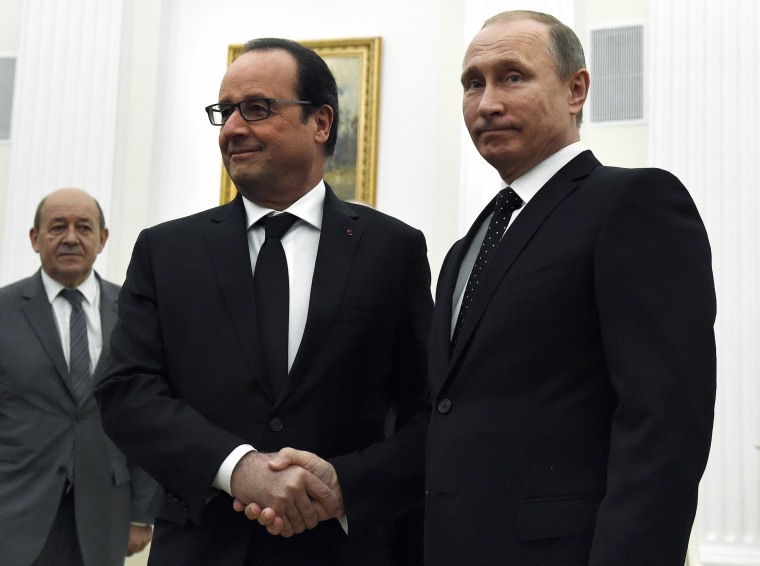 France's Hollande, Russia's Putin Agree to Closer Anti-ISIS Collaboration