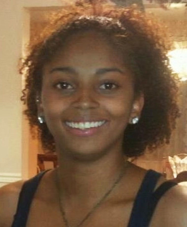 Phoenix Coldon is described as 5'6" tall, weighing 123 lbs., with black hair and brown eyes.