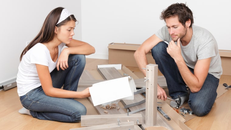 Couple assembles ikea furniture - which gender does it better