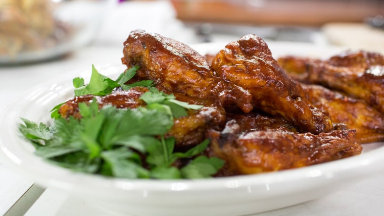 Al Roker cooks up delicious barbecue wings and sweet potato fries