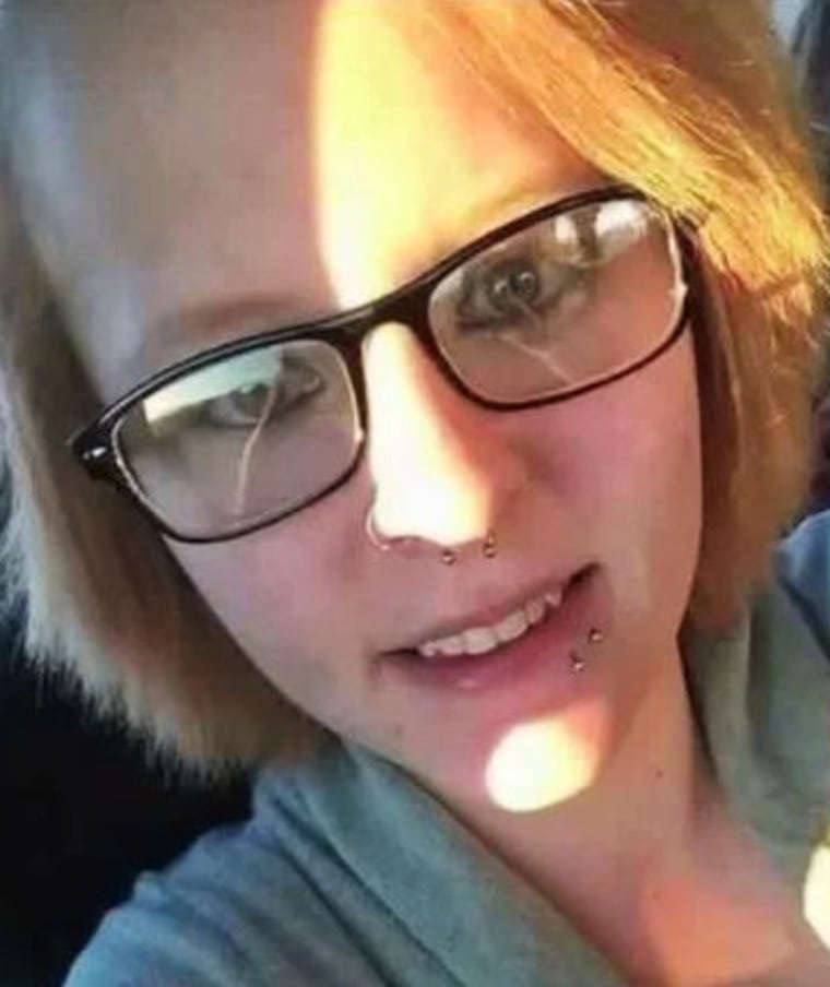 Katelin Akens, 19, was last seen on Saturday, December 5th.