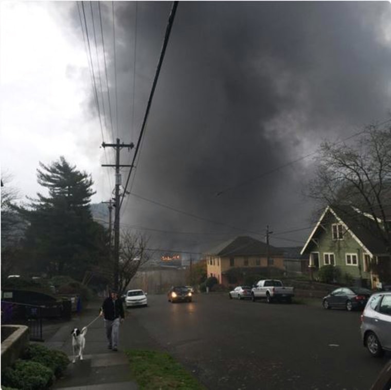 Image: TANK CARS EXPLOSION PORTLAND