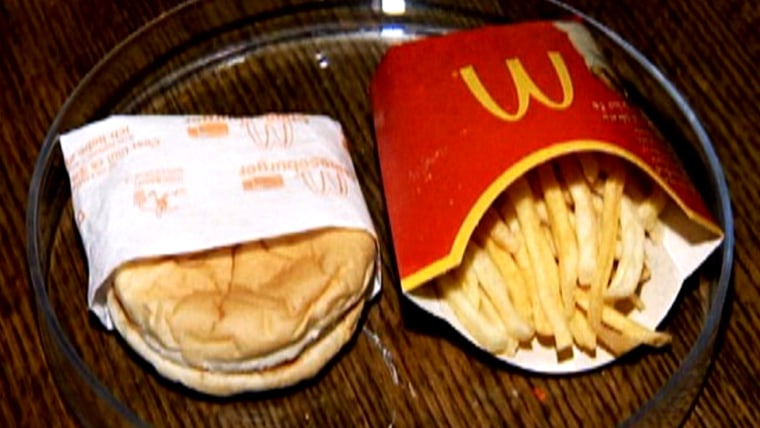 McDonald s burger and fries show no sign of rot after 6 years