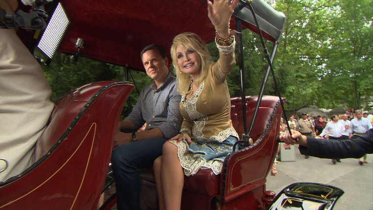Willie and Dolly hanging out at Dollywood in 2013.