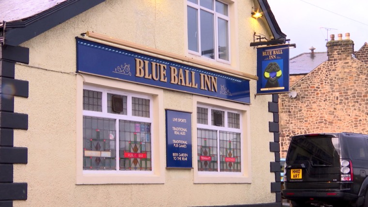 Image: Blue Ball Inn pub in Worrall, England