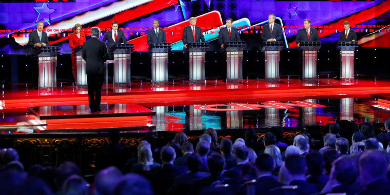 Image: Republican U.S. presidential candidates Kasich, Fiorina, Rubio, Carson, Trump, Cruz, Bush, Christie and Paul participate in the Republican presidential debate in Las Vegas