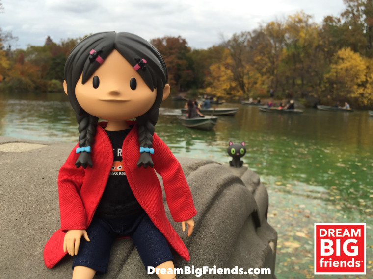 Yuna in Central Park with her cat, Kamata.