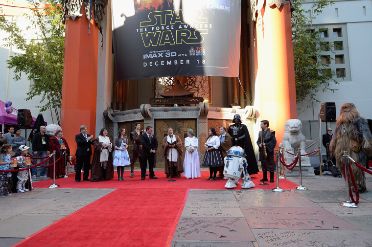 Image: Two \"Star Wars\" Fans Get Married In The Forecourt Of The TCL Chinese Theatre