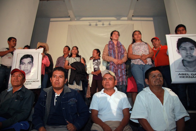 Image: Conference with parents of missing students in Mexico City