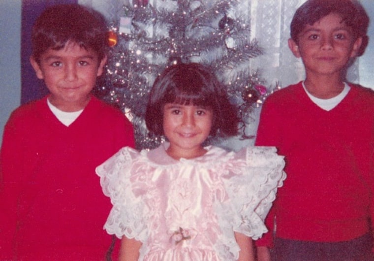 Griselda Nevarez in the center surrounded by her brothers.