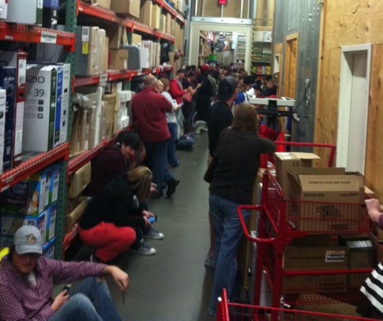 IMAGE: Tennessee Target store during tornado