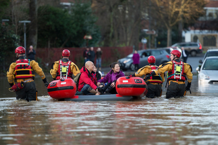Image: TOPSHOT-BRITAIN-WEATHER-FLOOD