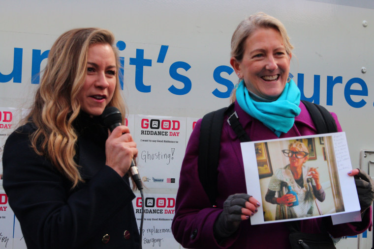 Good Riddance Day 2015 in Times Square