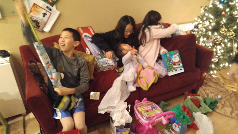 Police in Fremont, California, bought replacement Christmas presents for the Szeto family after their gifts were stolen