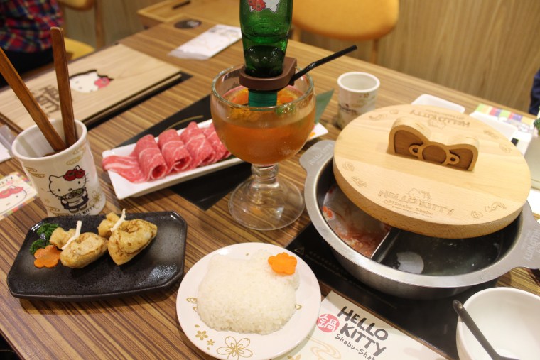 Licensed through Sanrio, the restaurant is a place where her fans can share a common dining experience through foods that are either shaped or stamped with Hello Kitty’s image.