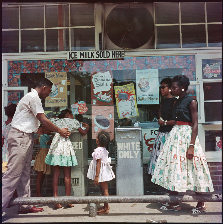 Image: Gordon Parks' Segregation Story
