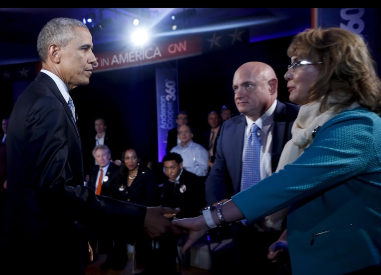Image: President Barack Obama greets Gabby Giffords