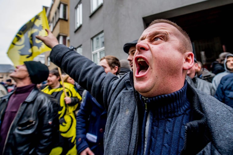 Image: Demonstration of Pegida against the arrival of refugees in Europe