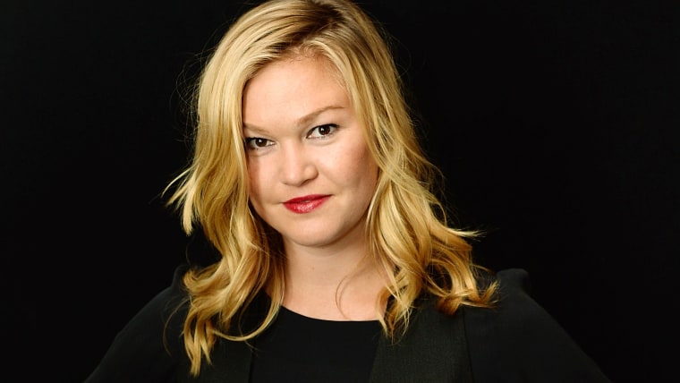 julia-stiles-today-160104