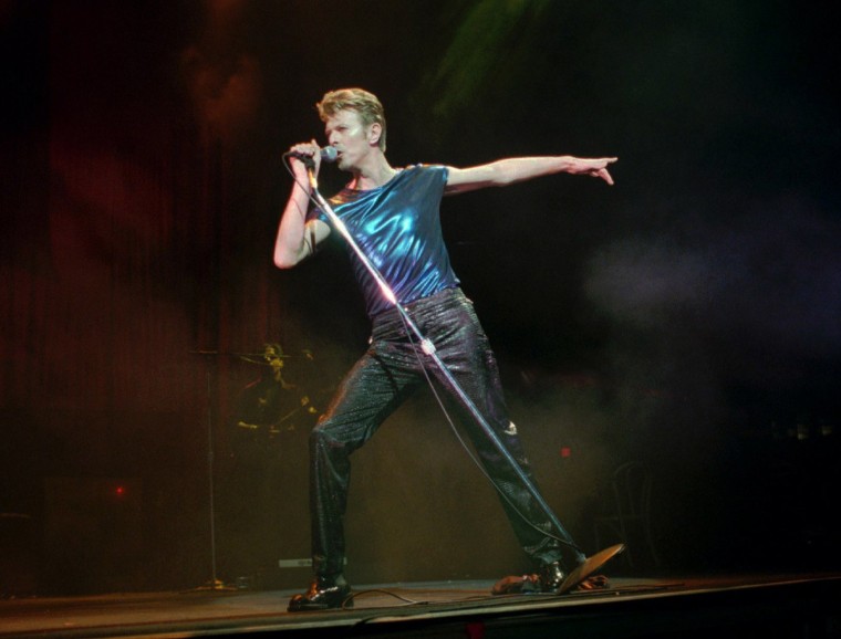 Image: Bowie performs in Hartford, Conn. on Sept. 14, 1995.